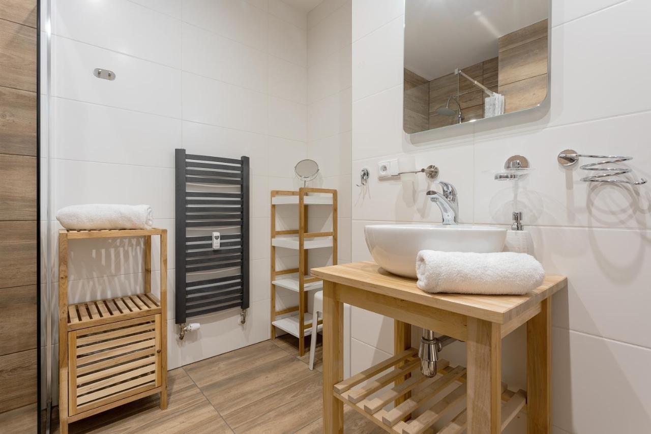 Apartmany Vlevo&Dole Рокитнице над Ийзероу Екстериор снимка