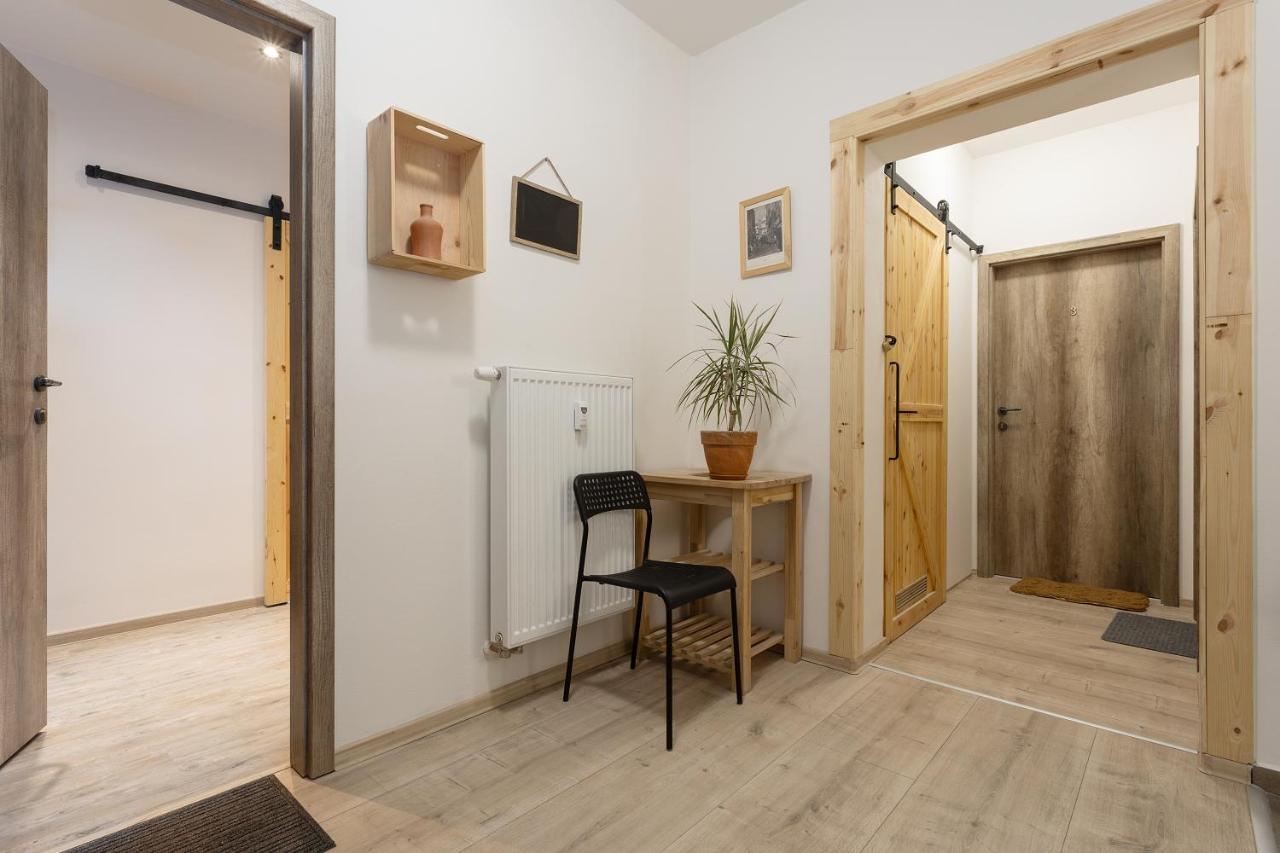 Apartmany Vlevo&Dole Рокитнице над Ийзероу Екстериор снимка