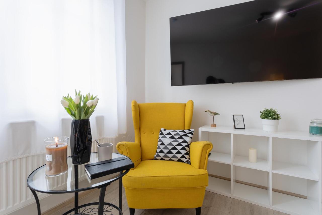 Apartmany Vlevo&Dole Рокитнице над Ийзероу Екстериор снимка