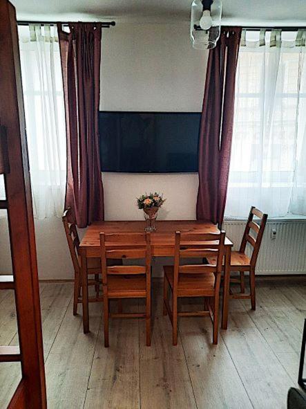 Apartmany Vlevo&Dole Рокитнице над Ийзероу Екстериор снимка